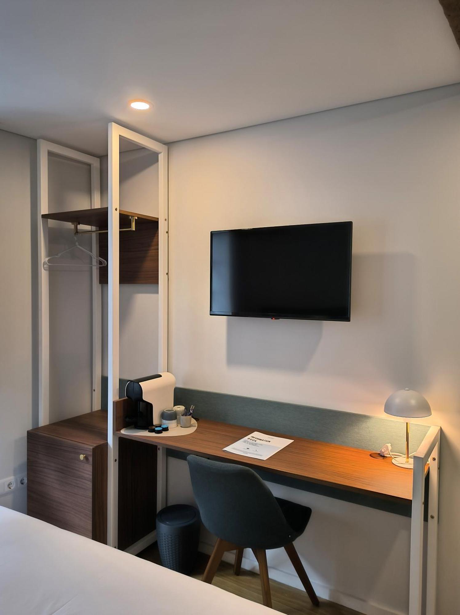 Domi Suites & Studios Guimarães Екстериор снимка