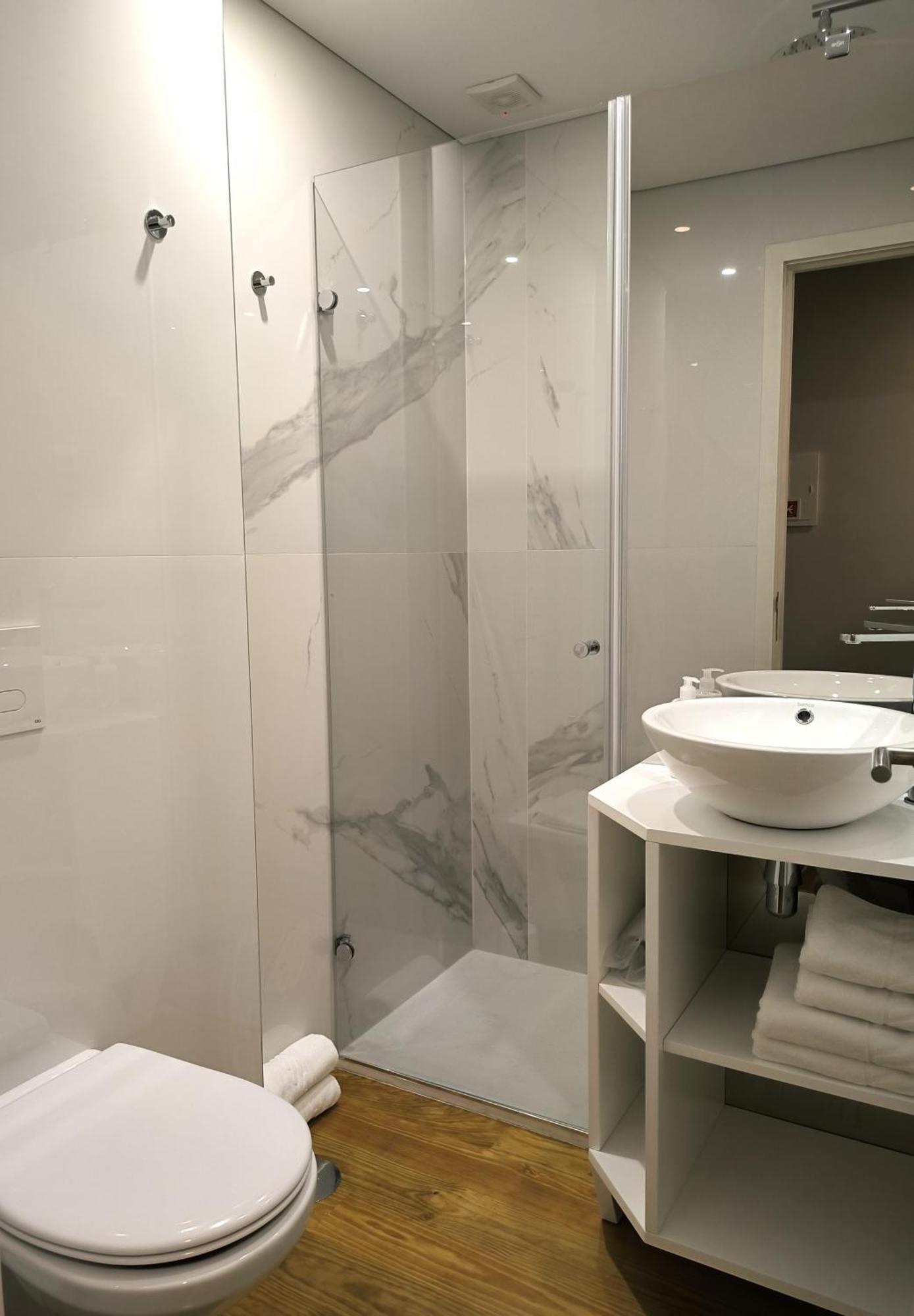 Domi Suites & Studios Guimarães Екстериор снимка